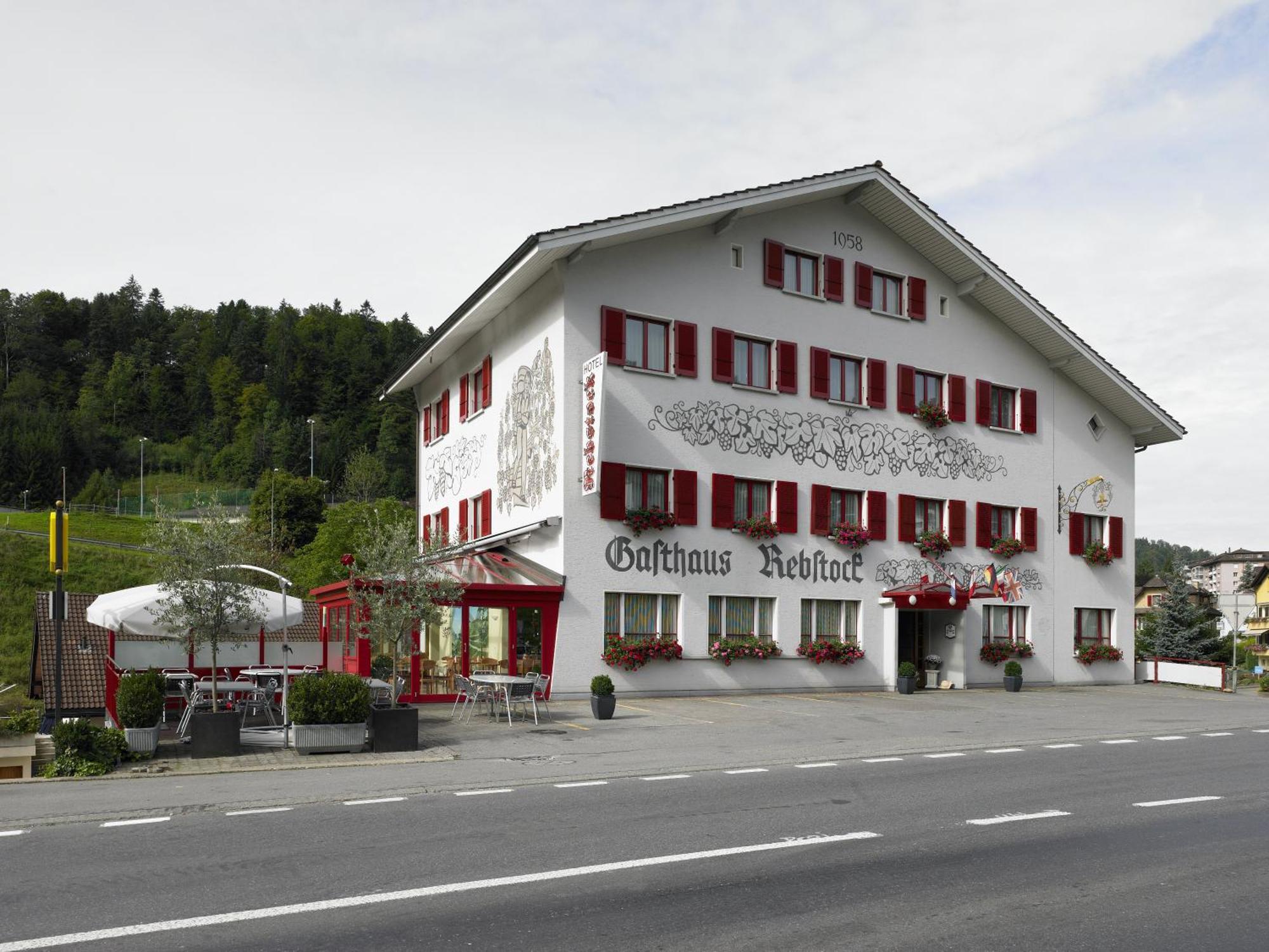 Hotel Rebstock by b_smart Wolhusen Exteriör bild